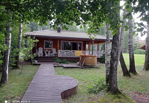 Gražinos Auk&scaron;tuolienės puoselėjama sodybos aplinka