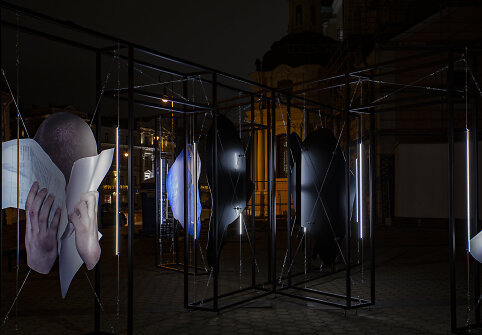 &bdquo;Lewben Art Foundation&ldquo; paroda &bdquo;Homo Absentia&ldquo; Vilniaus skveruose