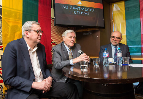 Audrius Siaurusevičius, Valdas Adamkus ir Aleksandras Abi&scaron;ala