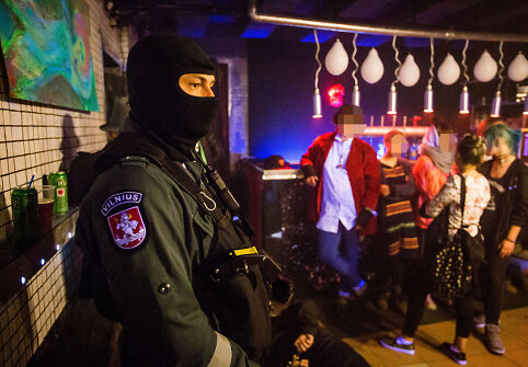 Policijos reidas Vilniaus naktiniame klube &bdquo;Cechas 48&ldquo;