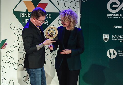 Saugirdo Vaitulionio kurti namų kvepalai pelnė aukso medalį