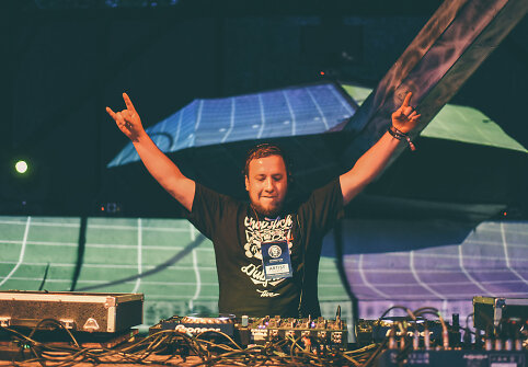&bdquo;Revolution Festival 2016&ldquo; akimirka