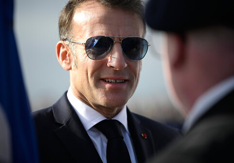 Emmanuelis Macronas / / AP