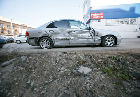 Sudaužytas &bdquo;Mercedes-Benz&ldquo;