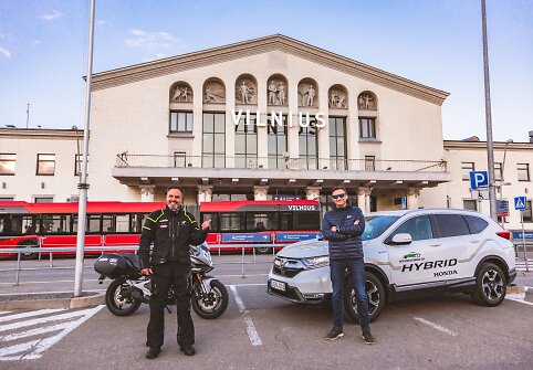 V.Milius ir K.Mieliauskas išbandė vėl atvertas Baltijos šalių sienas