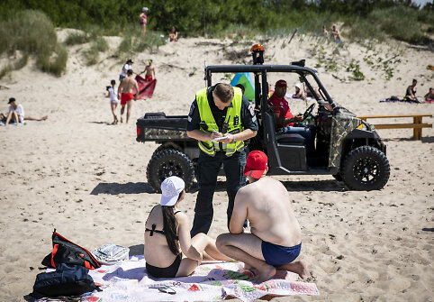 Policijos pareigūnų reidas paplūdimyje