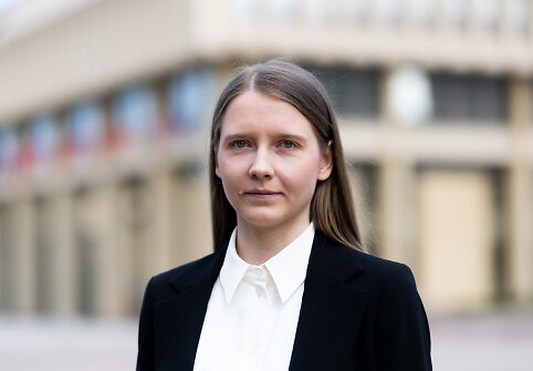 &bdquo;Tu&scaron;čių narvų&ldquo; vadovė Gabrielė Vaitkevičiūtė surengė spaudos konferenciją