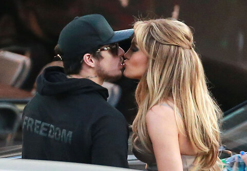 Jennifer Lopez ir Casperas Smartas