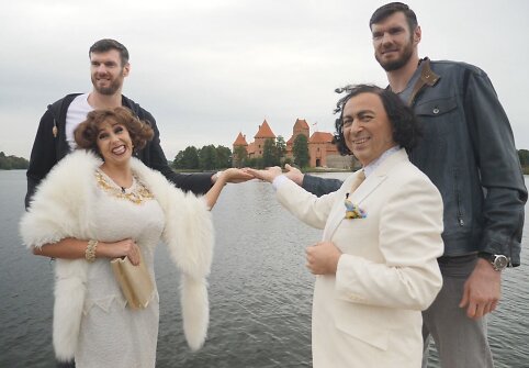 K&scaron;i&scaron;tofas Lavrinovičius, Darju&scaron;as Lavrinovičius, Orestas ir Džilda Vaigauskai 