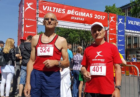 Stasys Laniauskas ir Zigmantas Rimkus &bdquo;Vilties bėgime&ldquo;