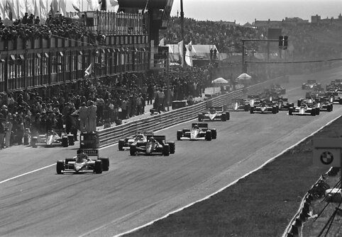 1985 m. F1 lenktynės Zandvoorte. Anefo, Croes, R.C. nuotr. Wikipedija.