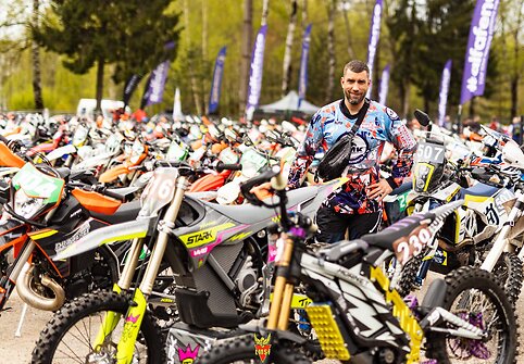 Elektriniai motociklai. Tomo Krisiulevičiaus nuotr.