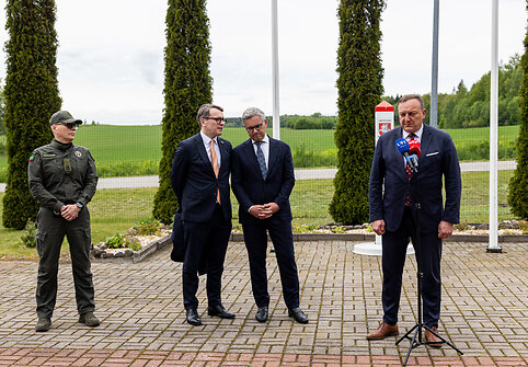 EK komisaro Magnuso Brunerio vizitas pasienyje