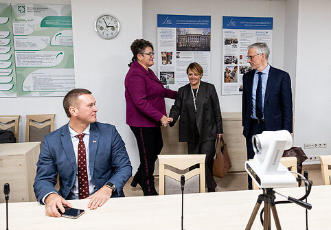 Susitikimas Seime dėl iš Santaros klinikų išėjusių vaikų neurochirurgų