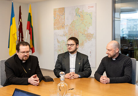 Ortodoksų Bažnyčiai priklausantys lietuvių dvasininkai susitiko su meru