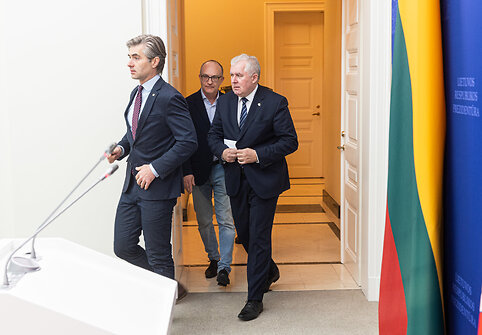 Kęstutis Budrys, Arvydas Anušauskas