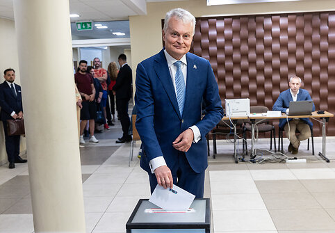 Gitanas Nausėda