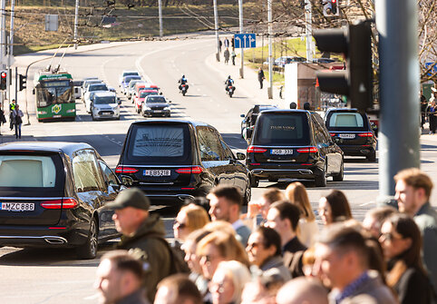 Pratybose žuvusių Jungtinių Amerikos Valstijų karių pagerbimo ir i&scaron;lydėjimo ceremonija Vilniuje