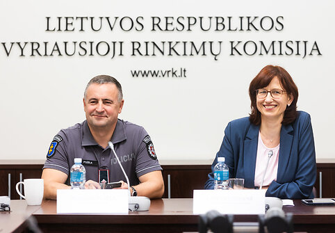 Renatas Požėla, Lina Petronienė