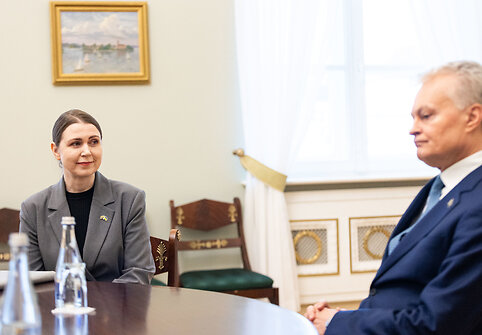 Dovilė Šakalienė ir Gitanas Nausėda