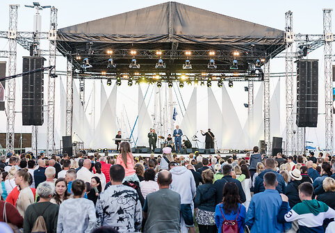Festivals &bdquo;Nida&ldquo;