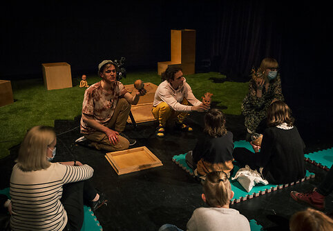 Nacionalinio Kauno dramos teatro spektaklis „Pasaulio bamba“