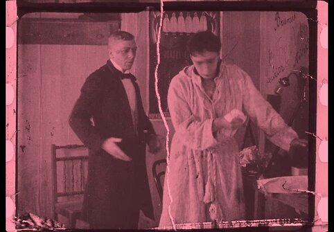Kadras i&scaron; Michailo Bonč-Toma&scaron;evskio filmo &bdquo;Daniel Rok&ldquo; 