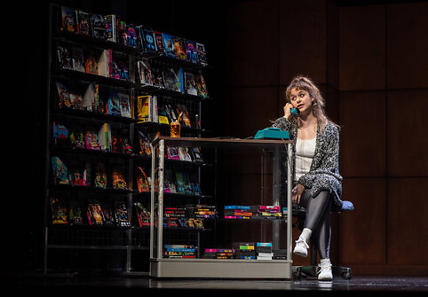 &bdquo;Pietinia kronikų&ldquo; tęsinys teatro scenoje: Editos personažas atskleidžia nutylėtą moteri&scaron;kąją 90-ųjų pusę