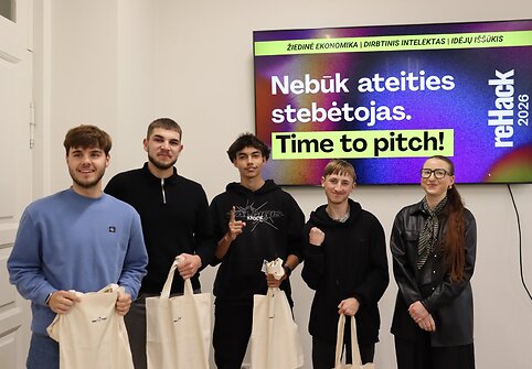 Kodėl dar tinkami naudoti įrenginiai lieka stalčiuose? Kauno kolegijos studentai ieško sprendimų verslui ir vartotojams