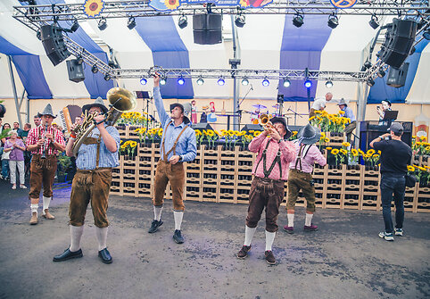 Rugsėjį į Kauną grįžta bavari&scaron;kos tradicijos: kas laukia &scaron;e&scaron;tajame &bdquo;Oktoberfeste&ldquo;?
