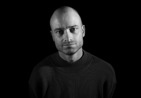 &bdquo;Migla&ldquo; plinta &ndash; mistinė Aleksandro &Scaron;pilevojaus drama bus rodoma Nacionalinio dramos teatro scenoje
