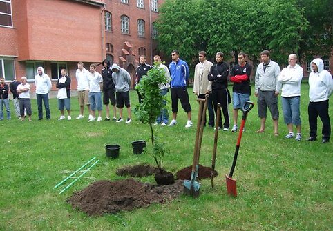 Ąžuoliuko sodinimo akcija