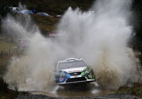 Britas Matthewas Wilsonas vairuoja &bdquo;Ford Focus&ldquo;
