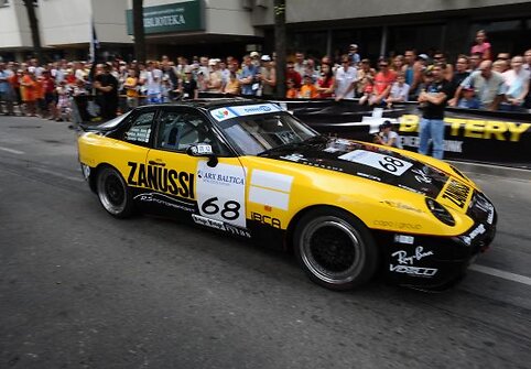 1000 km lenktynių automobilių paradas ir sprintas