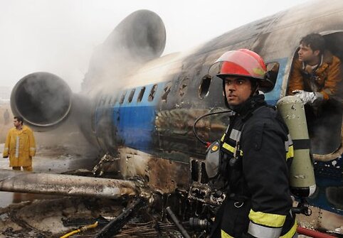 Užsidegęs lėktuvas Tu-154