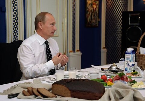 V.Putinas ir D.Medvedevas prezidentinėje rezidencijoje