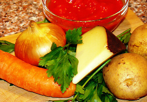 Patiekalui pagaminti reikalingi produktai