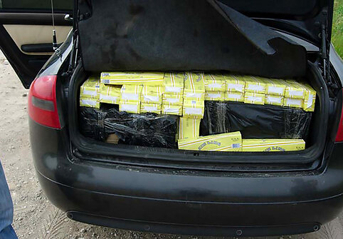 Cigaretės automobilyje
