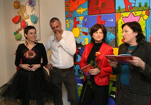 Galerijos ir leidyklos vadovės pristato kūrėjų darbus
