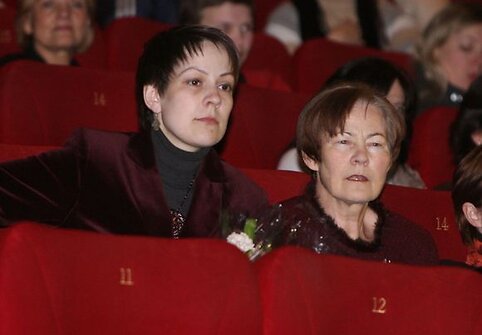 J.Ivanauskaitės sesuo Radvilė ir mama Ingrida Korsakaitė