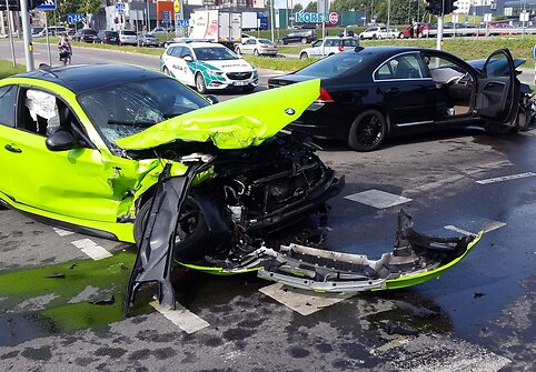 „BMW“ ir „Volvo“ avarija Vilniuje