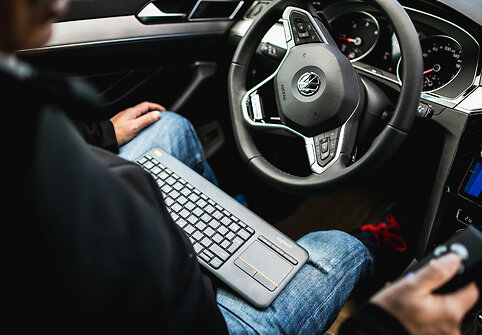 Į Lietuvos kelius i&scaron;važiuos naujas pažeidėjų siaubas &ndash; nežymėtas &bdquo;Volkswagen Passat&ldquo;