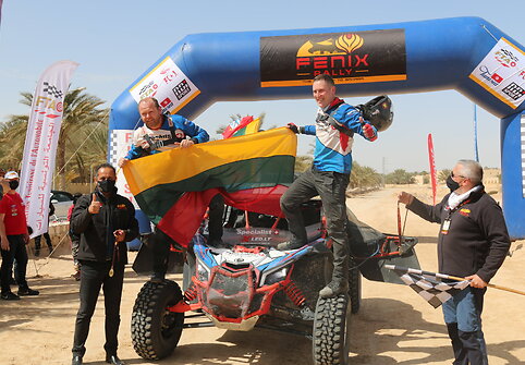 &bdquo;Specialist Racing Team&ldquo; &scaron;e&scaron;toji diena Fenix ralyje
