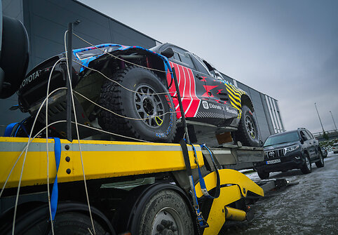 &bdquo;Toyota Gazoo Racing Baltics&ldquo; automobiliai i&scaron;keliavo į Saudo Arabiją, kur vyks Dakaro ralis