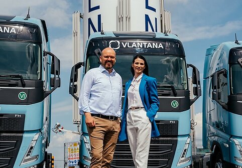 „Vlantana“ įsigijo dujomis varomus „Volvo FH“