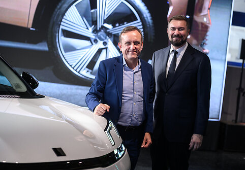 „Sostena“ atvėrė oficialios „Lynk & Co“ automobilių atstovybės duris