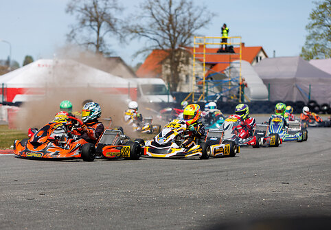 Kartingų čempionato II etapas kartu su Baltijos Taurės I etapu Kandavoje
