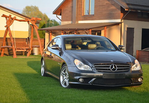 I&scaron;skirtinė &bdquo;Mercedes-Benz CLS55 AMG&ldquo; versija
