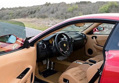 Donaldui Trumpui kadaise priklausęs sportinis automobilis &bdquo;Ferrari F430 F1 Coupe&ldquo; 