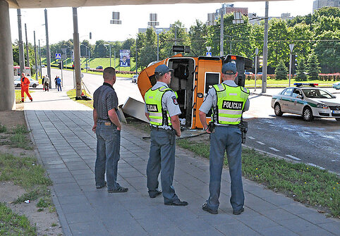 Įvykio vietoje Vilniuje, Laisvės pr.